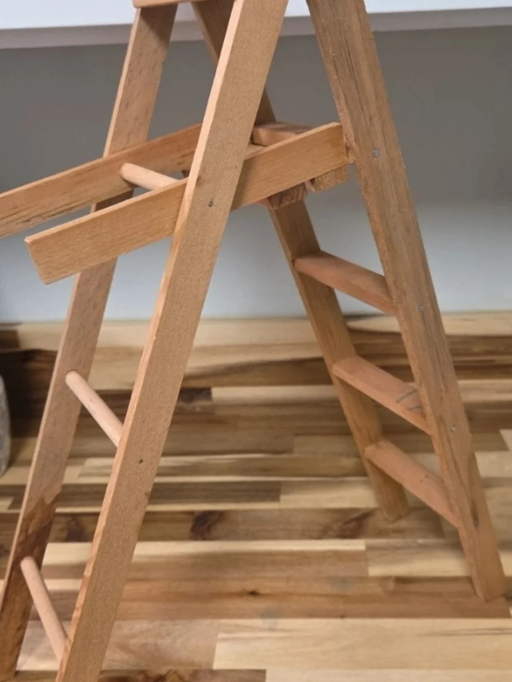 Wood Step Stool - Natural Wood Finish